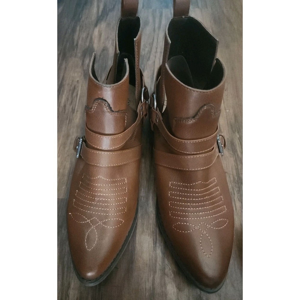 Gee'Wawa Amarillo 8 1/2 M Ankle Strap Booties Women's Brown Leather Boots